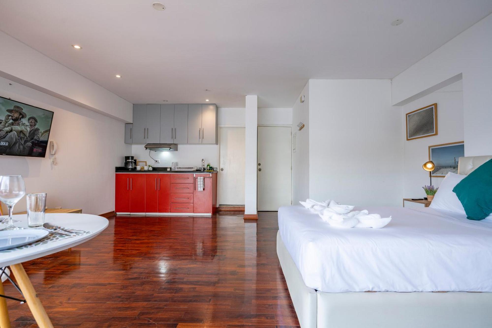 Chateau Studios By Vibrant ลิมา ภายนอก รูปภาพ